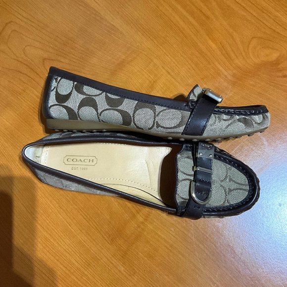 Coach Shoes - Coach Flats Size 7